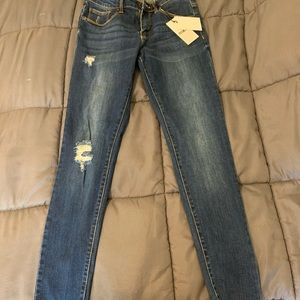 NWT high rise skinny jeans